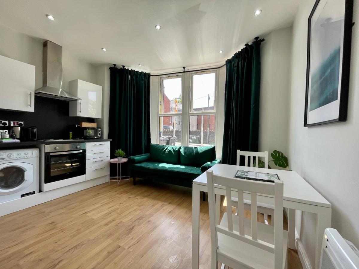 1 Bed 2 Person Apartment City Centre Cardiff Exterior photo